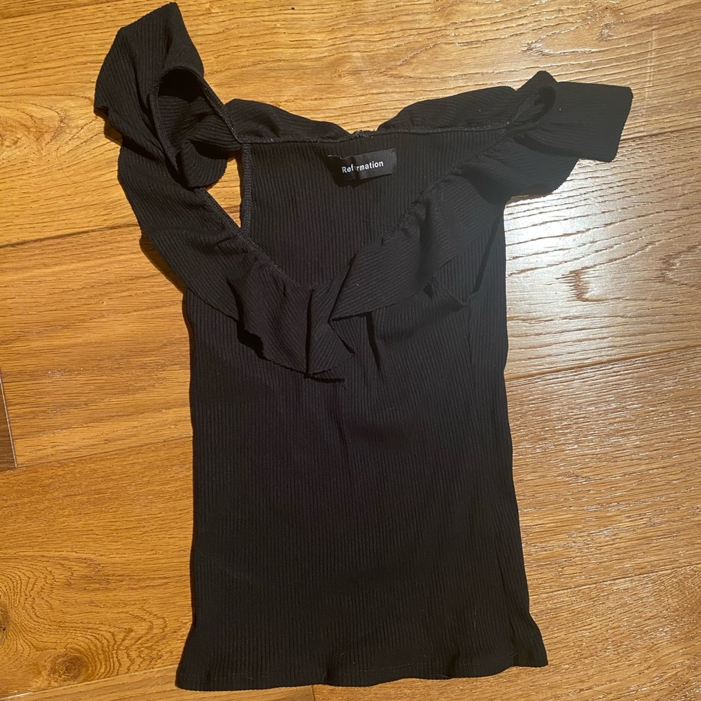 REFORMATION RUFFLE NECK TANK